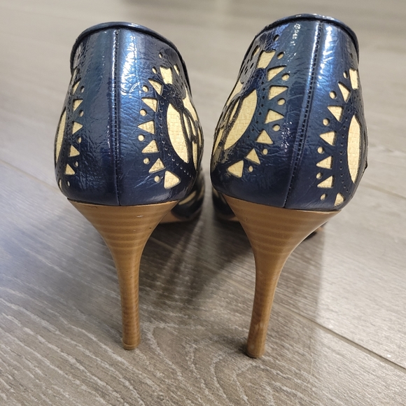 Michael Antonio Open toe heels - Picture 5 of 7